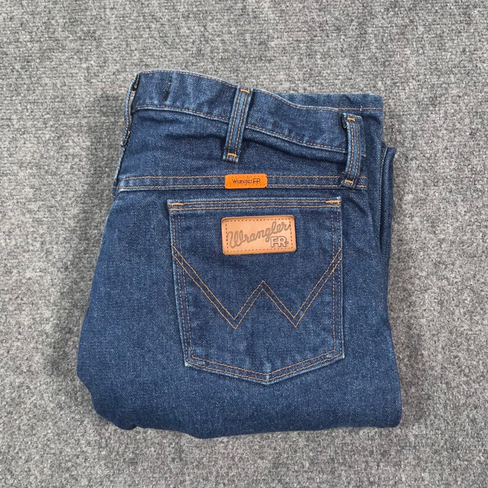 Wrangler FR 13MWZ Flame Resistant Jeans Mens 35x34 Welder Original Fit Blue